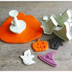 4 découpoirs éjecteurs Halloween-Cerf Dellier Outlet