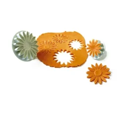 Découpoirs poussoirs Marguerites Patisdécor assortis (x 3)-Cerf Dellier Online