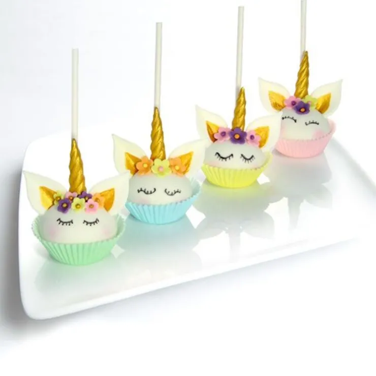 Découpoirs relief Licorne assortis (x3)-Cerf Dellier Discount
