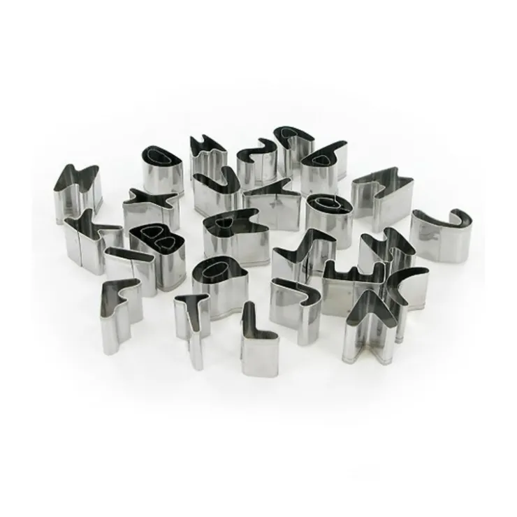 Emporte-pièces lettres alphabet inox-Cerf Dellier Hot