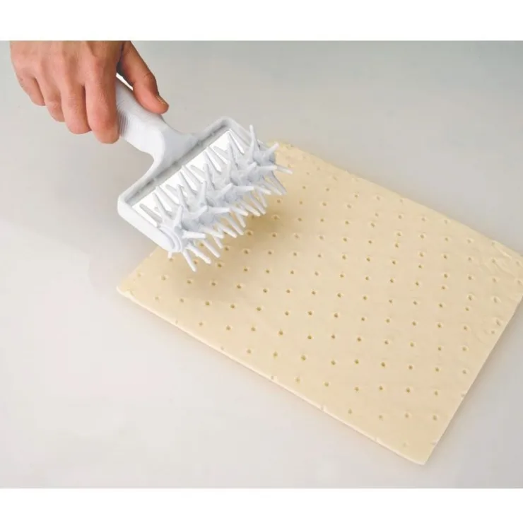 Rouleau pique pâte plastique 12 cm-Cerf Dellier Online