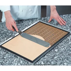 Tapis relief silicone 530x370 grande frise grecque-Cerf Dellier